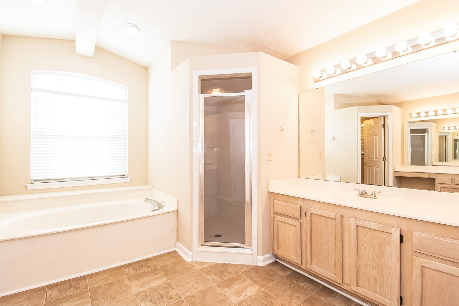 Virtual Renovation - Before